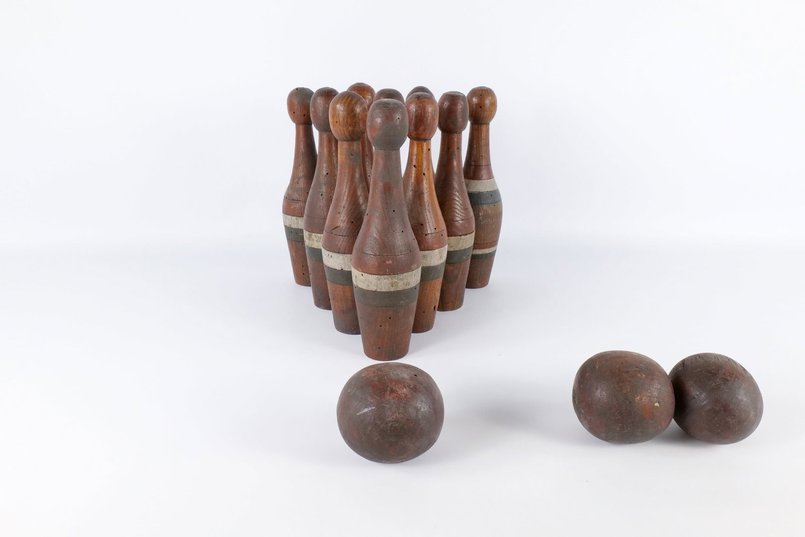 Folk Art Skittles/Bowling Game (1 of 18)