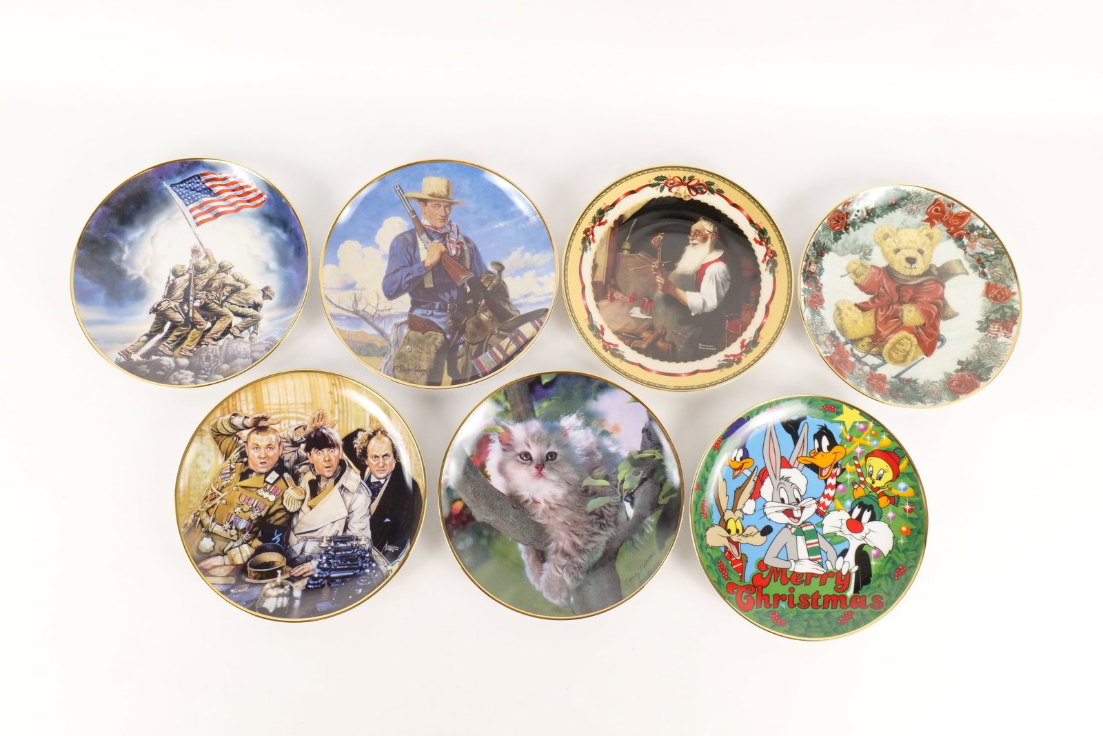 Lot of 7 Collector Plates (1 of 11)