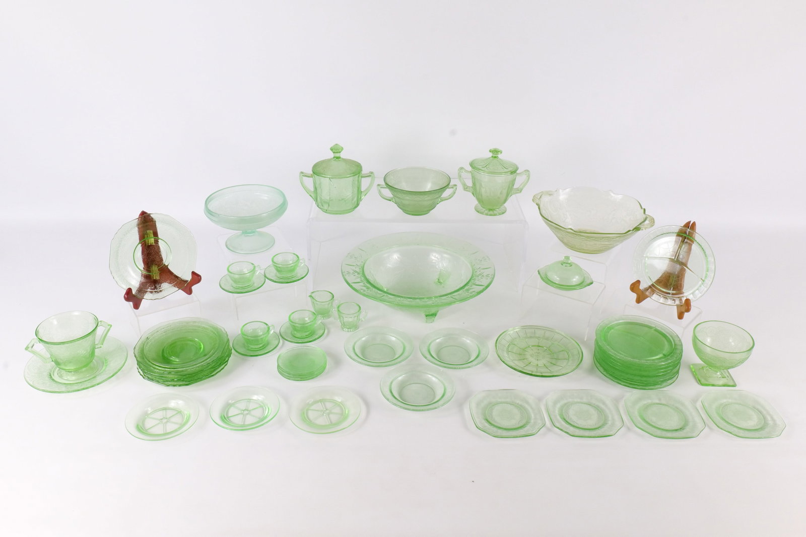 Group Lot of Green Depression Glass (1 of 20)