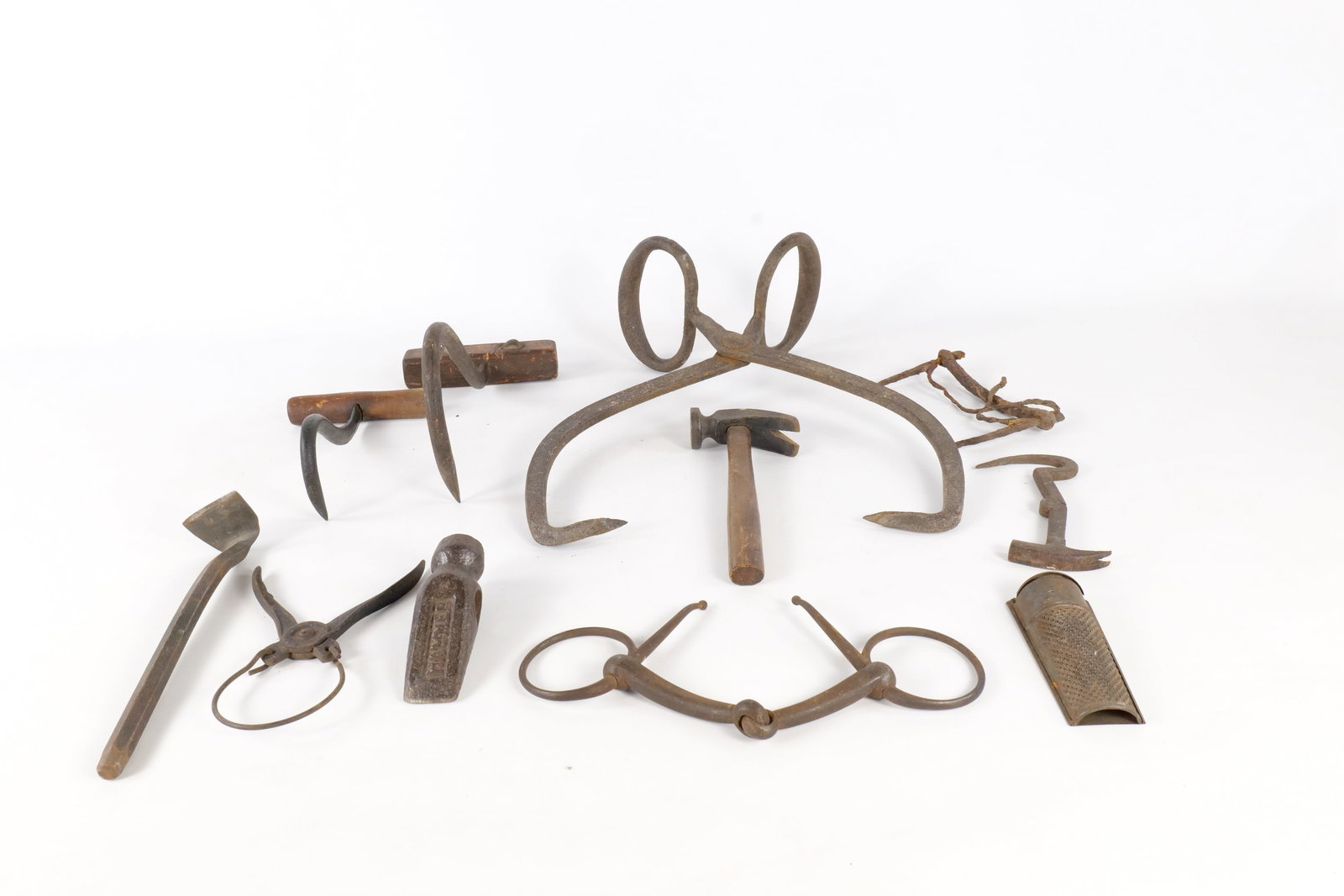 Lot of Primitive Americana and Blacksmith Tools (1 of 15)