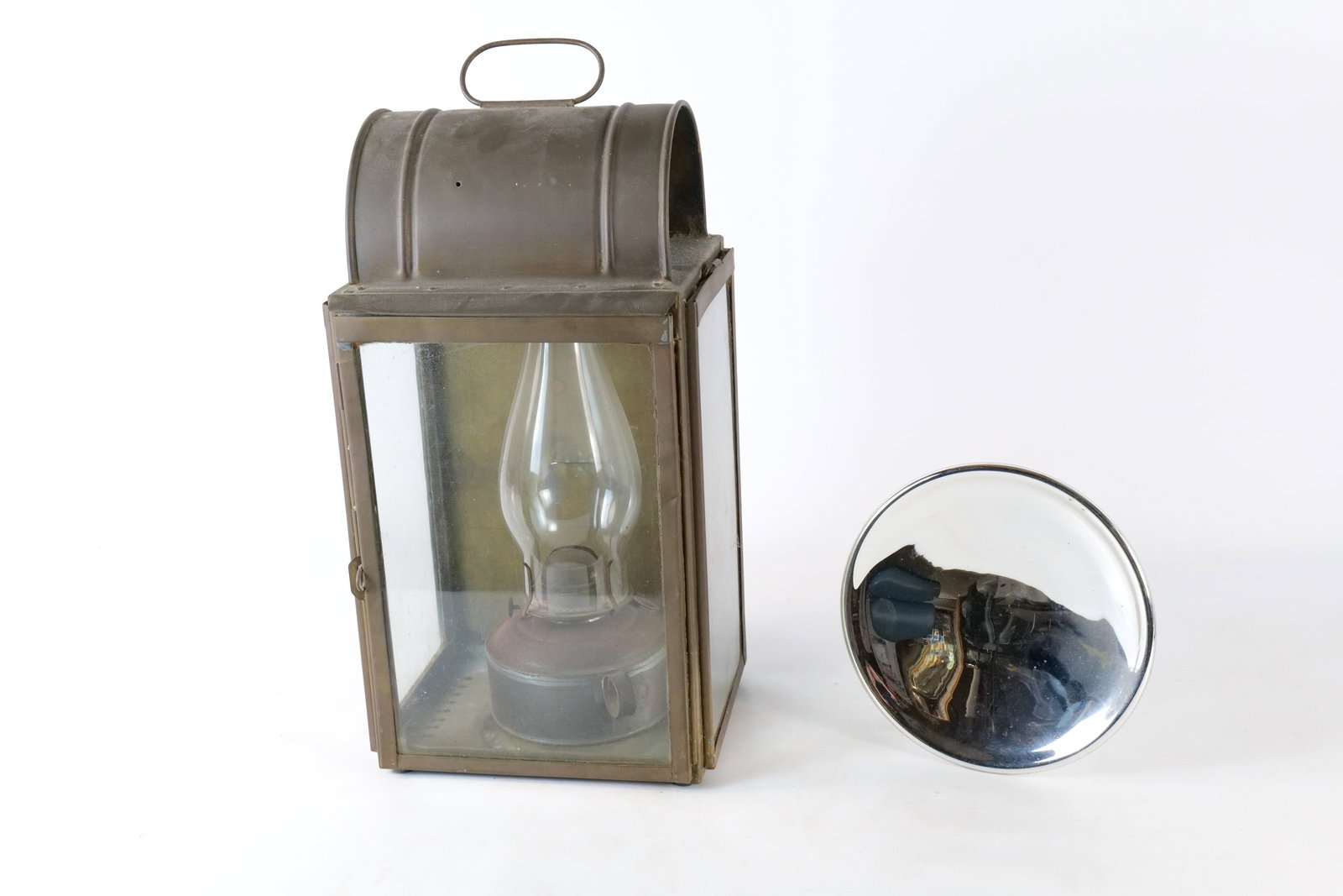 Vintage Nautical Brass & Copper Bulkhead Lantern (1 of 15)
