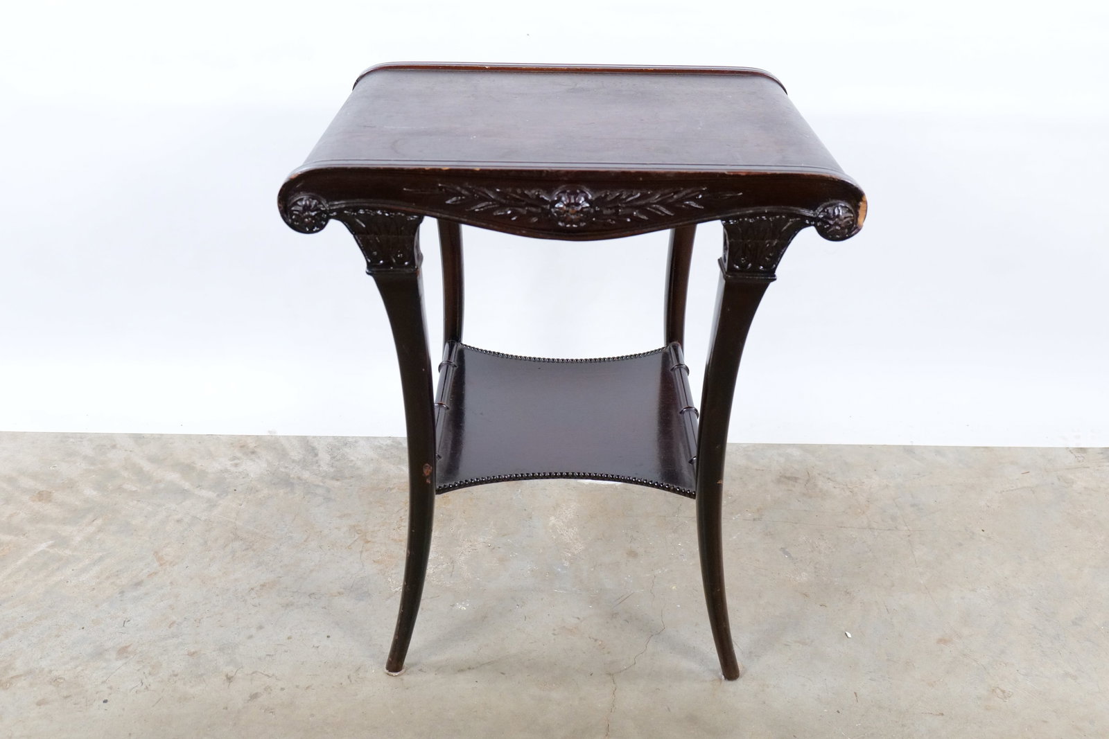 Vintage Mahogany Regency Style Side Table - Leather Top (1 of 11)