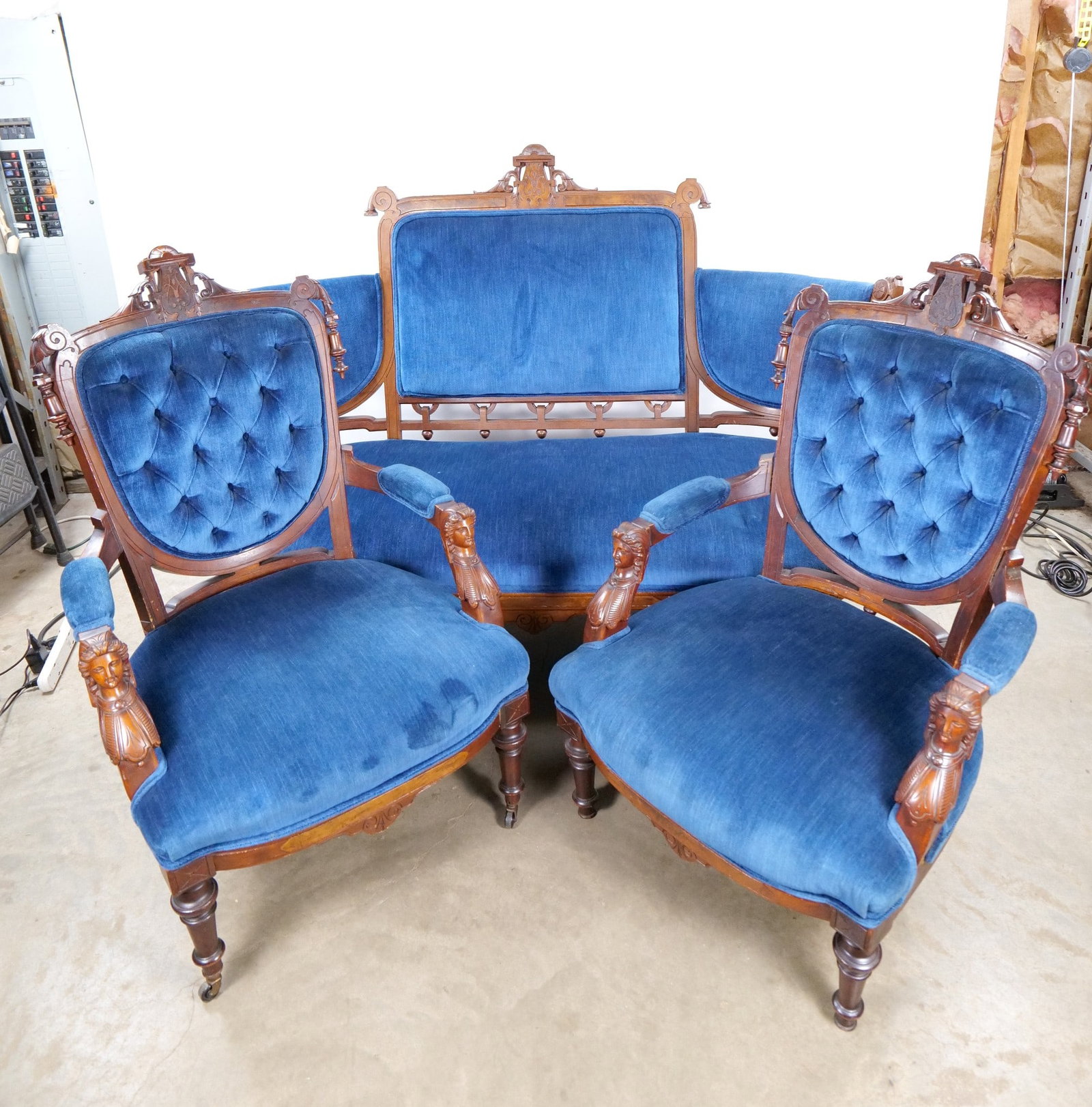 Antique 3-Piece Victorian Renaissance Revival Parlor Set (1 of 19)