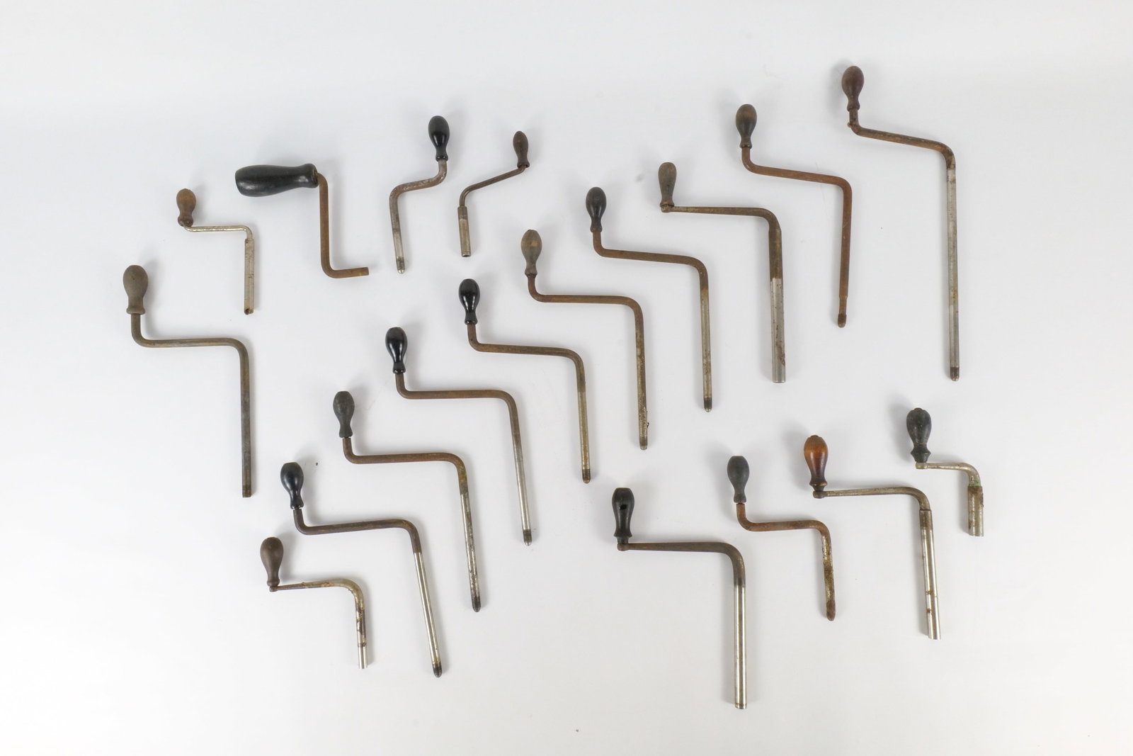 Lot of Antique Threaded Hand Crank Handles (1 of 9)