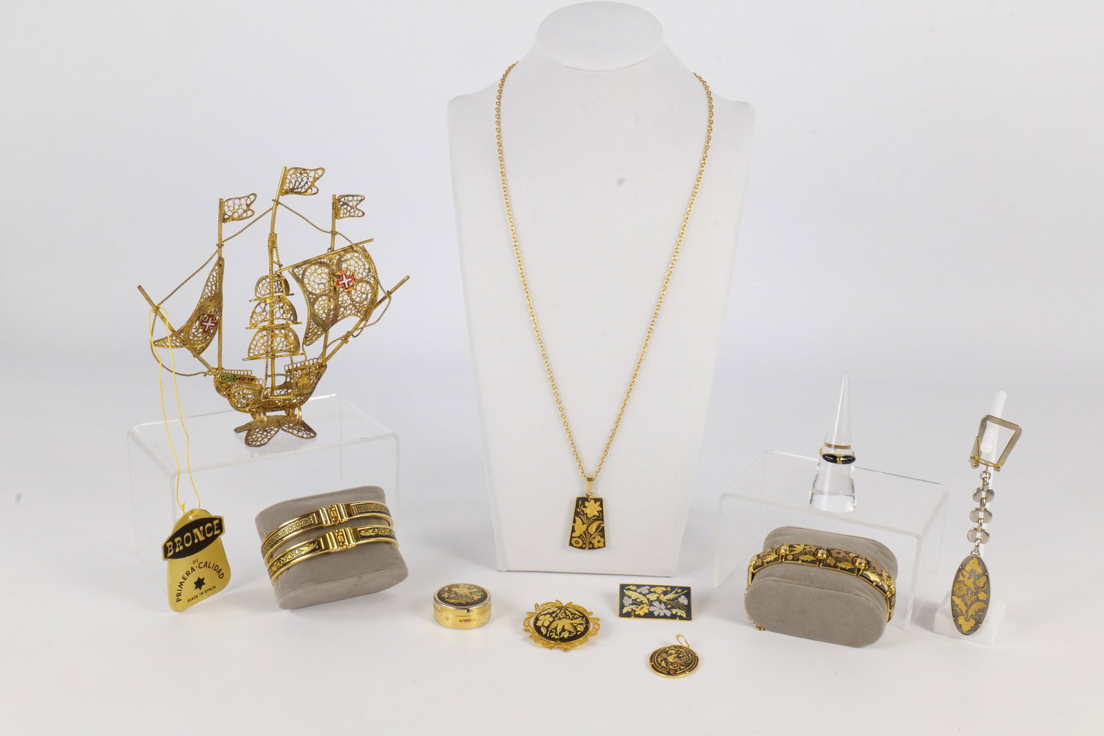 Lot of Damascene Jewelry (1 of 20)