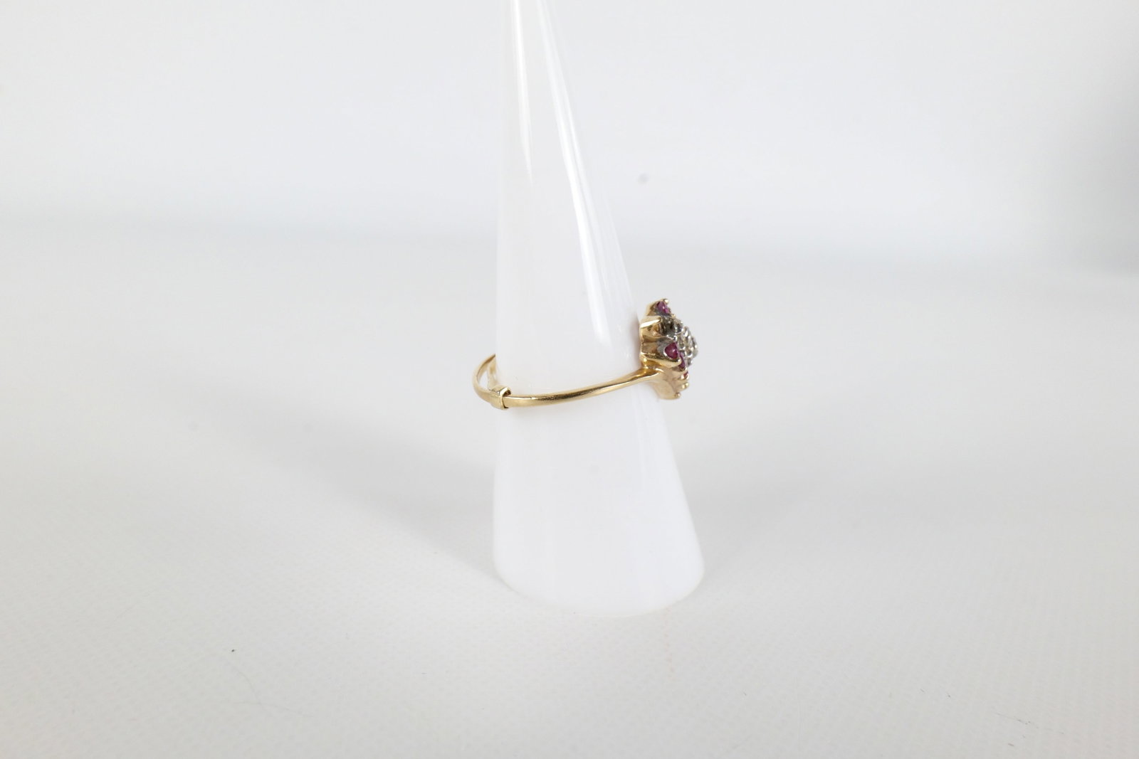 10K Diamond and Ruby Ring - 4