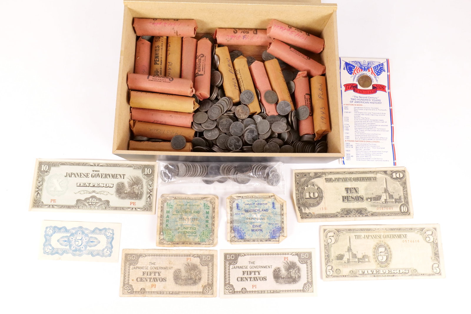 Large Lot of Currency (1 of 10)