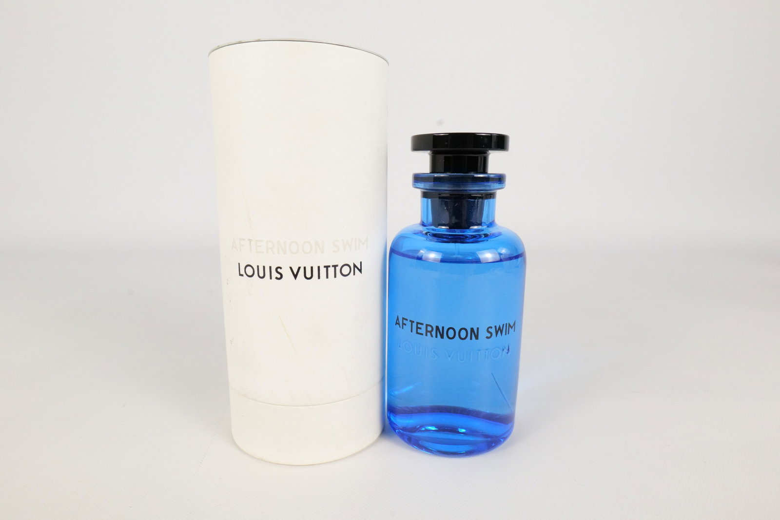 Louis Vuitton Afternoon Swim: Louis Vuitton Afternoon Swim Fragrance – For Women and Men. Bottle is approx. 95% Full. All invoices must be paid within 24 hours of the sale. We offer multiple shipping options please read the