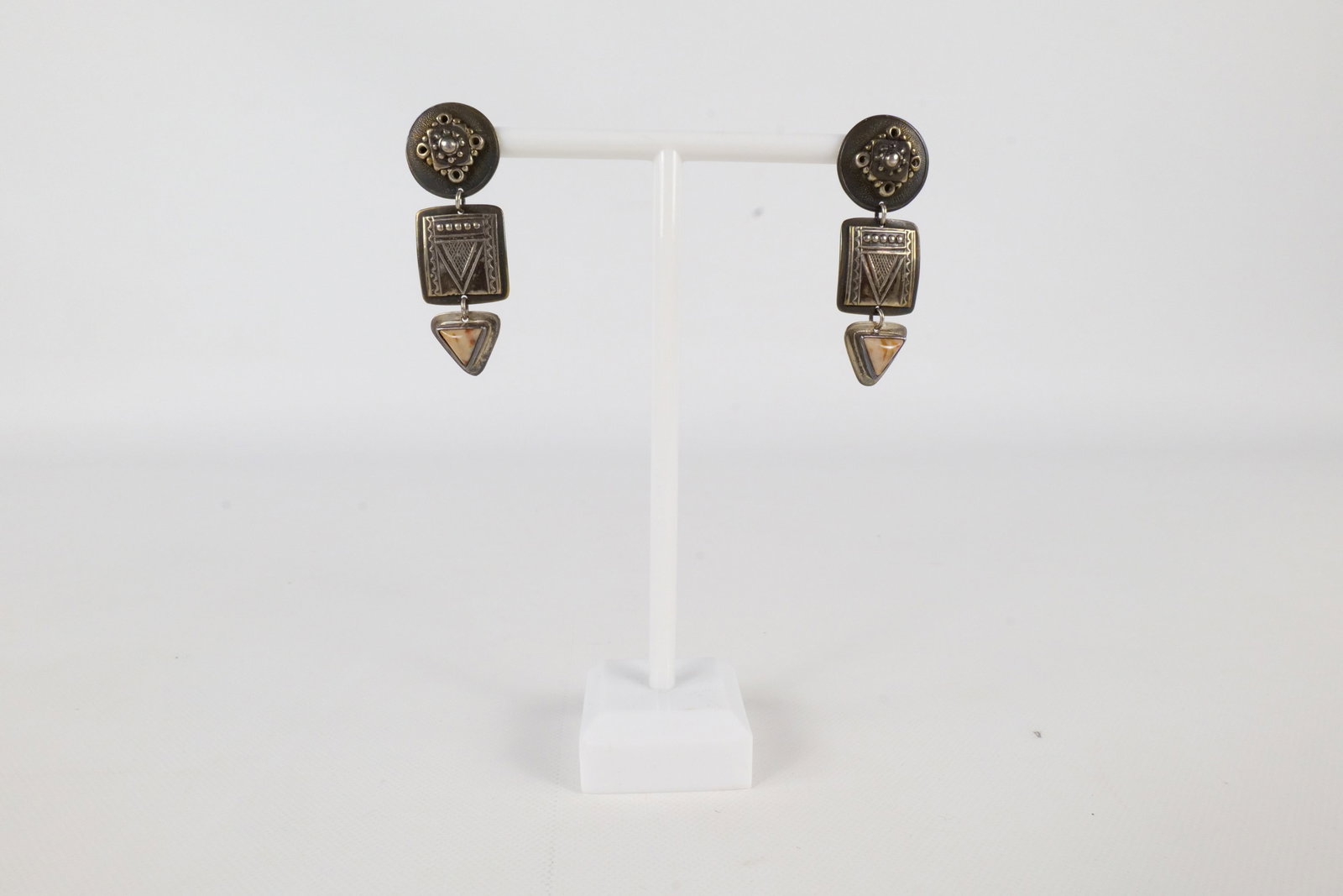 Vintage Tabra Tunoa Mixed Metal & Jasper Geometric Drop Earrings: Vintage Tabra Tunoa 14K Posts and Mixed Metal & Jasper Geometric Drop Earrings. 3 Part Tiered Dangles. Posts are bent. Unsigned but pretty sure they are this designer. Measures 1.75" long. All invoice