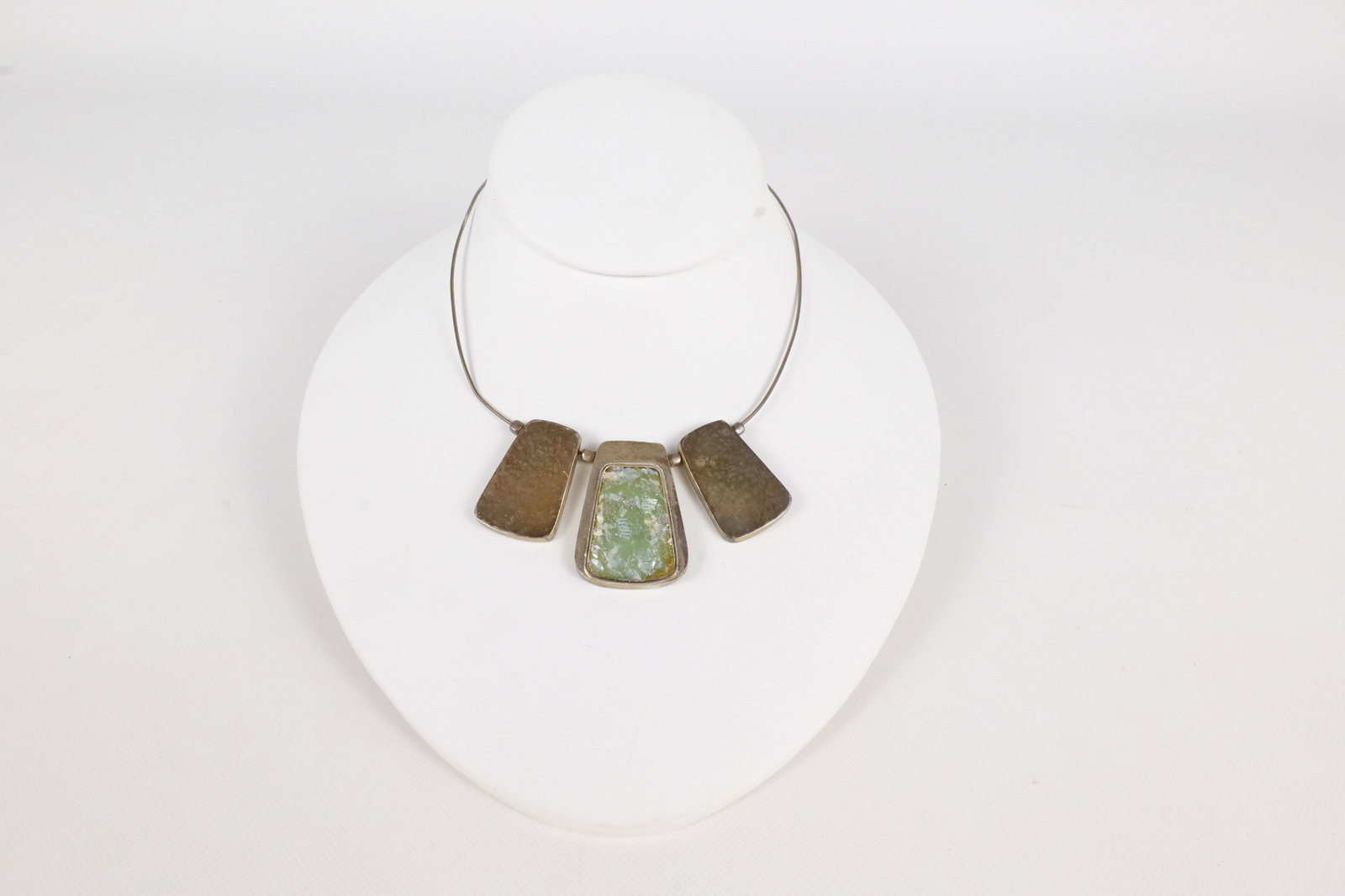SR Lulu Hammerstein Roman Glass Sterling Slide Necklace: SR Lulu Hammerstein Roman Glass Sterling Slide Necklace. Hammered. Signed "SR Lulu". Clasp 925. Measures 18". Chain has some bending. All invoices must be paid within 24 hours of the sale. We offer mu