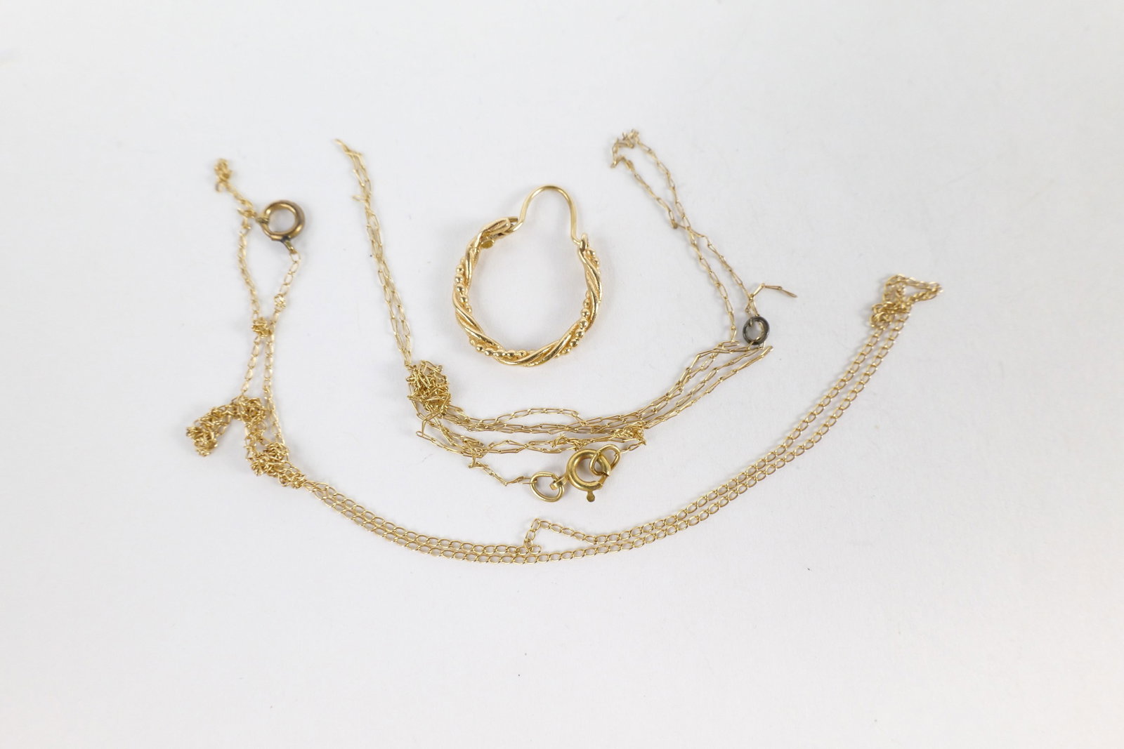 14k Scrap Investment Jewelry: 14k Scrap Investment Jewelry. Weighs 2 grams. All invoices must be paid within 24 hours of the sale. We offer multiple shipping options, please read the terms to understand your options. We also offer