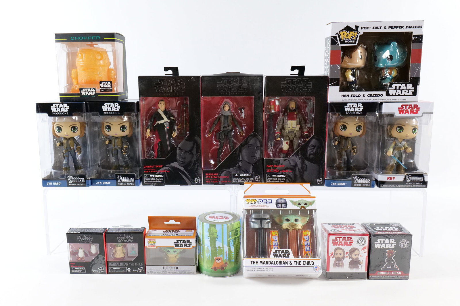 Lot of Star Wars Toys and Collectibles (1 of 17)