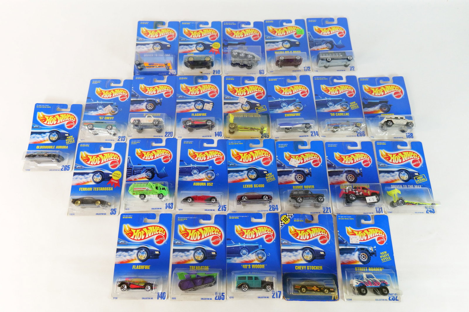 Lot of 30 Carded Hot Wheels (1 of 11)