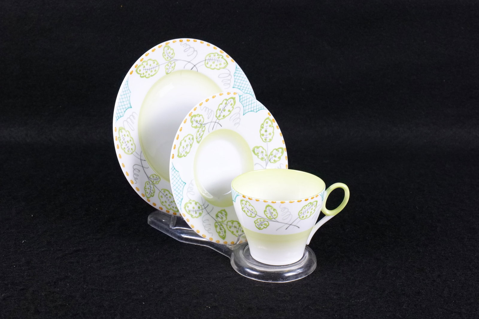 Vintage Shelley Bone China Oxford Teacup Trio (1 of 12)