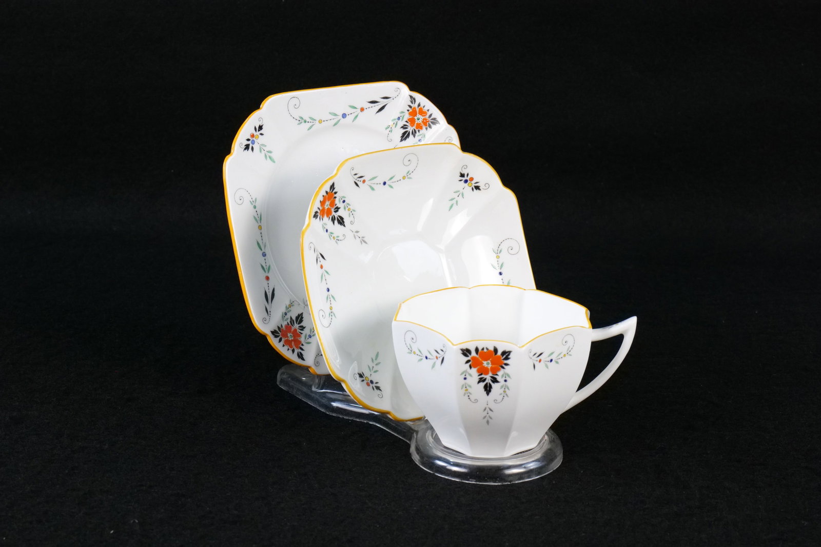 Vintage Shelley Art Deco Queen Anne Tea Trio: Vintage Shelley Art Deco Queen Anne Tea Trio. Pattern #11619 - Orange Flowers - Circa 1928. This Shelley Collection came from the Judy and Jerry Silverman Collection. Most of the collection was photog