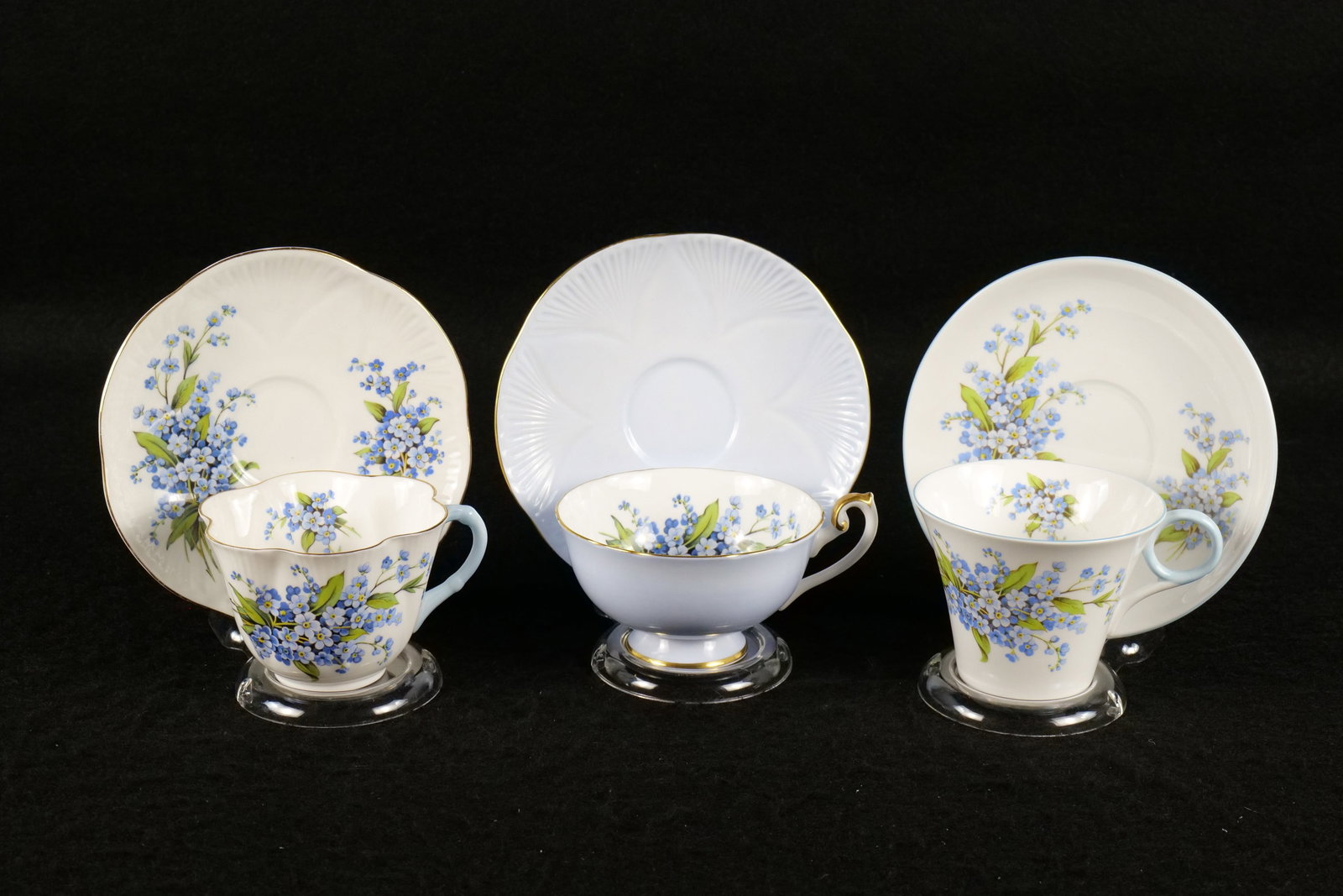 Lot of 3 Shelley Bone China Forget-Me-Nots Teacups and Saucers (1 of 19)
