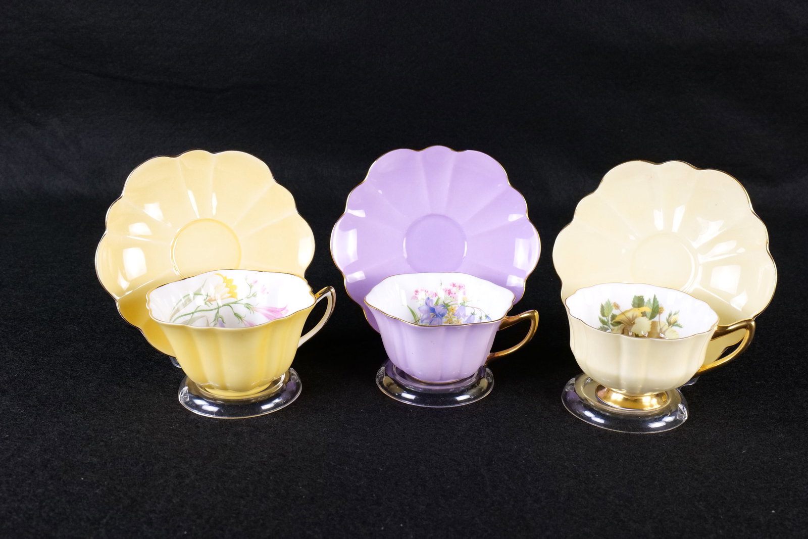 Lot of 3 Shelley Teacups and Saucers (1 of 19)