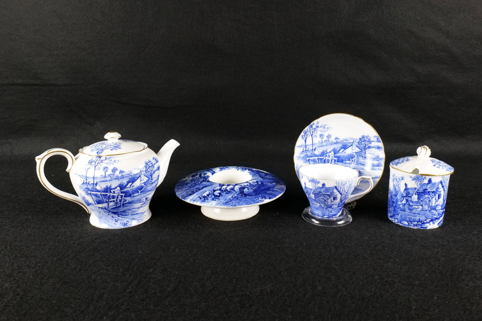 Lot of 4 Shelley Bone China "Glorious Devon" Pieces (1 of 17)
