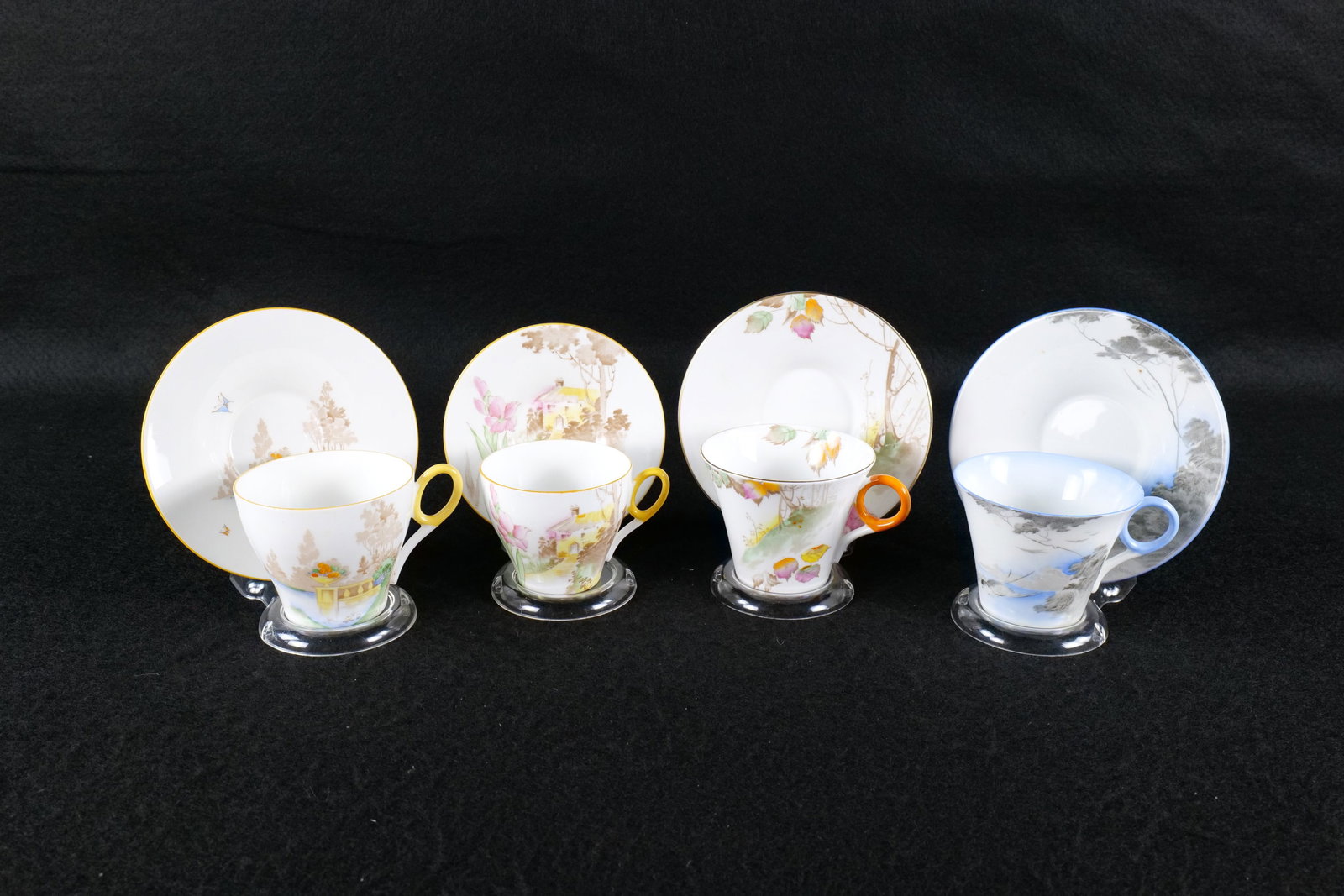 Lot of 4 Shelley Bone China Teacups and Saucers (1 of 19)