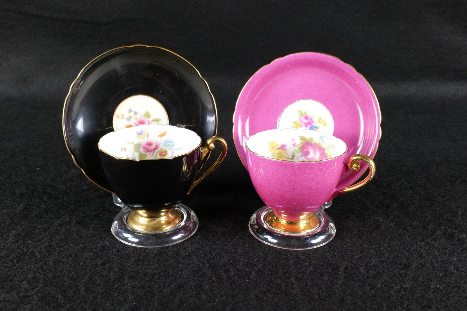 Lot of 2 Shelley Bone China Teacups and Saucers (1 of 19)