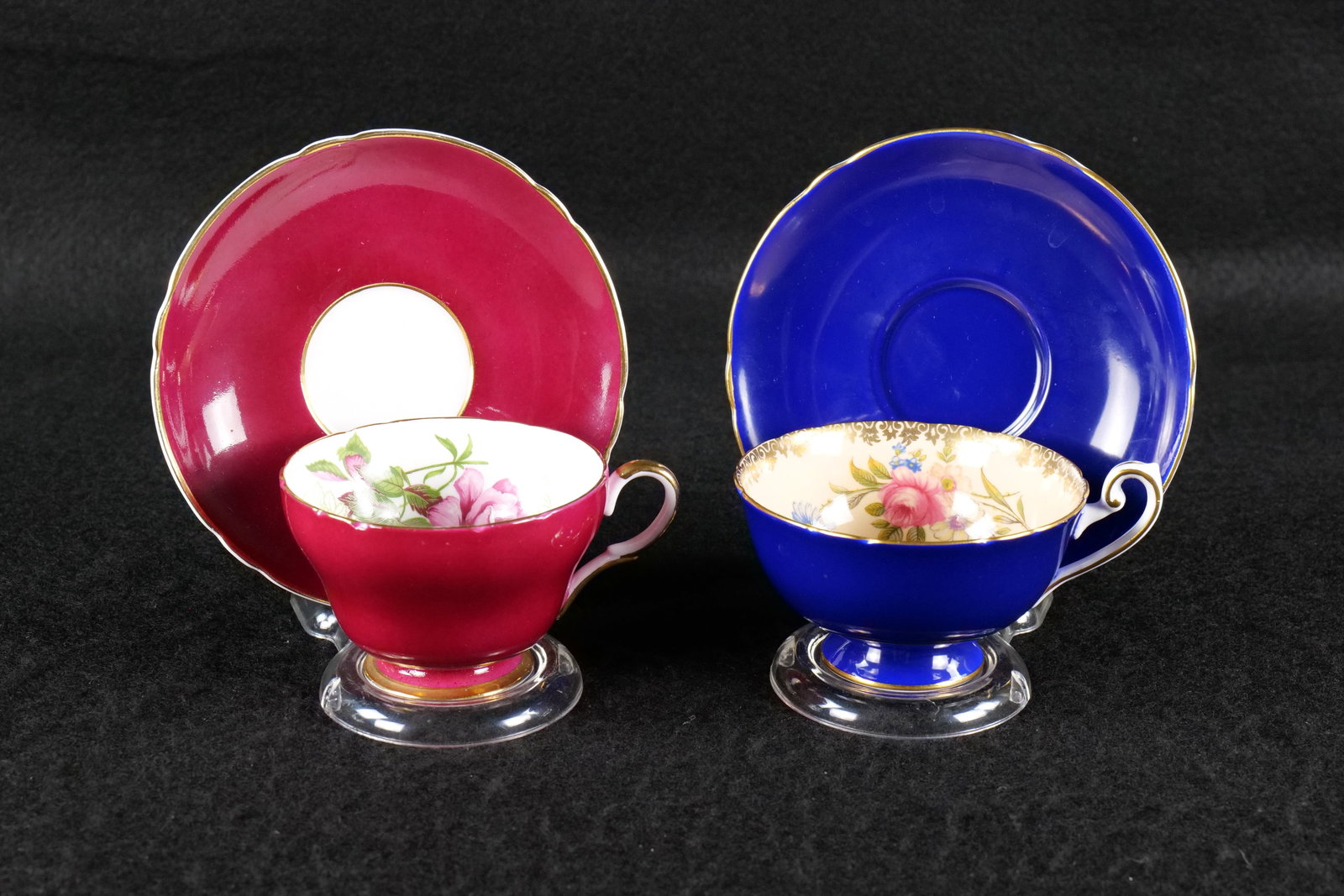 Lot of 2 Shelley Bone China Colored Teacups and Saucers (1 of 19)