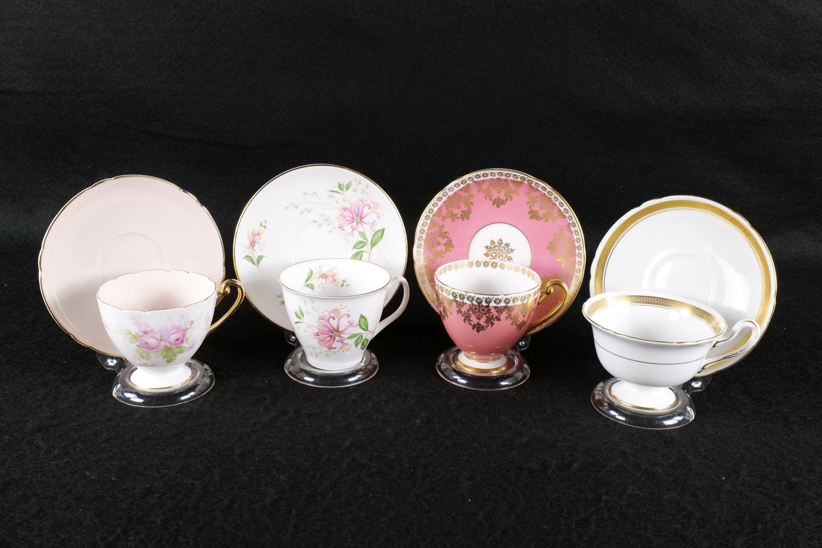 Lot of 4 Shelley Bone China Teacups and Saucers (1 of 19)