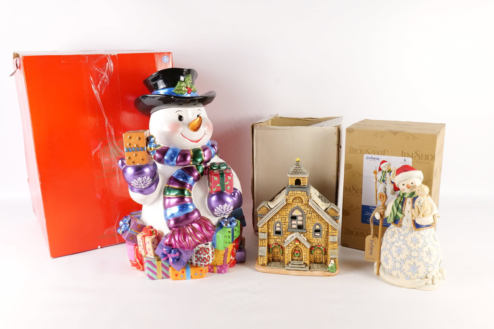 Lot of Christmas Collectibles (1 of 20)