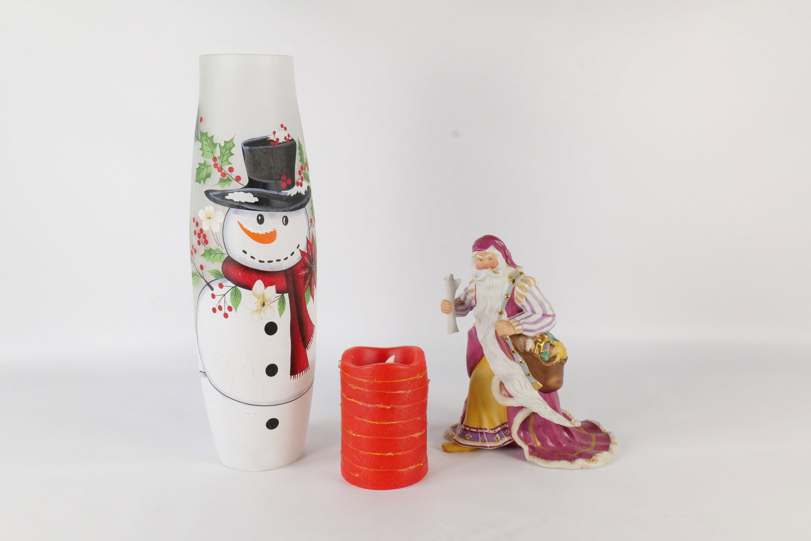 Lot of Christmas Related Decor (1 of 20)