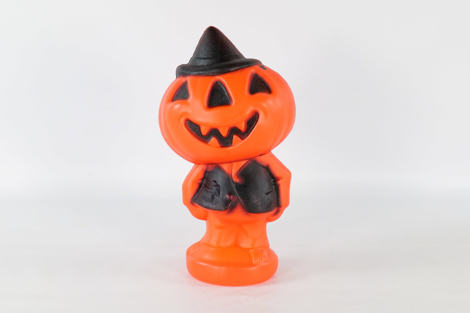 Gregg Products Jack-O-Lantern Blow Mold (1 of 11)