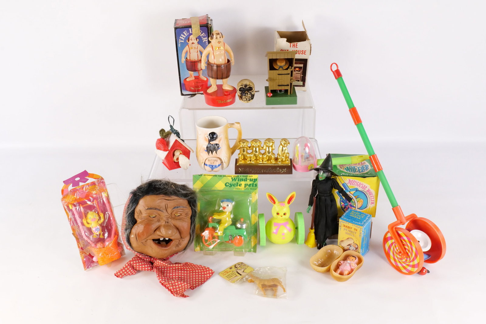 Lot of Novelty Toys and Assorted Banks (1 of 12)