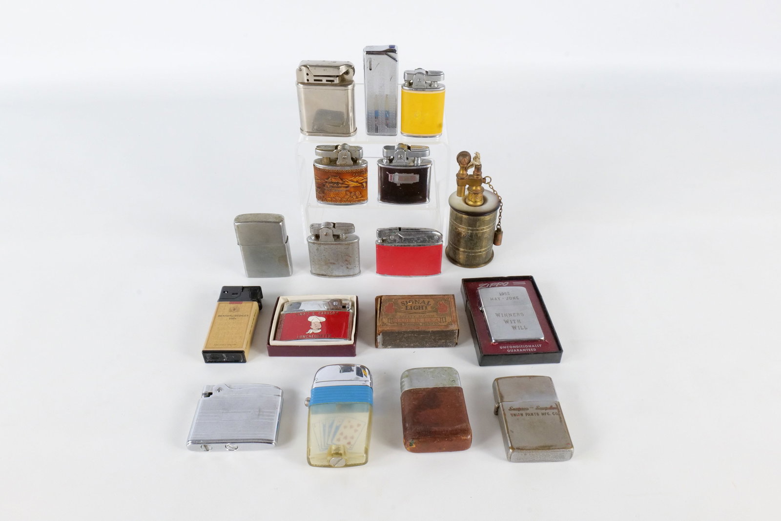 Lot of Assorted Lighters (1 of 19)