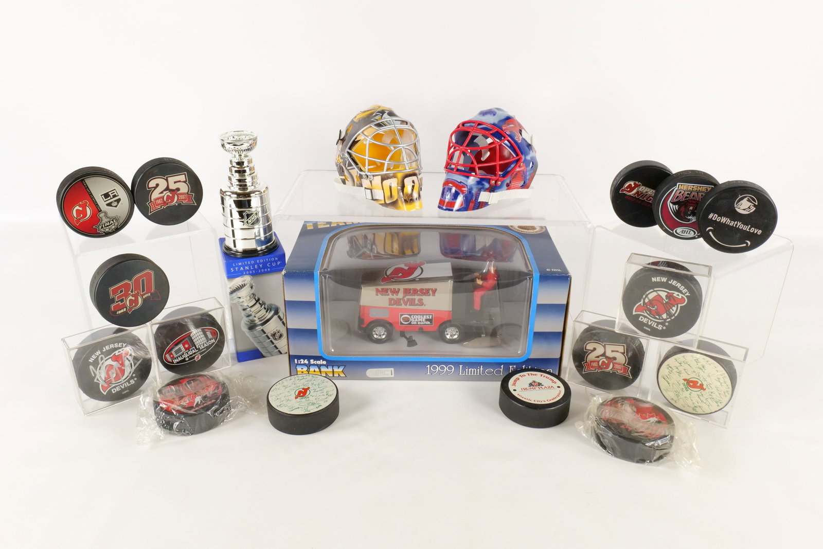 Lot of Hockey Memorabilia (1 of 19)