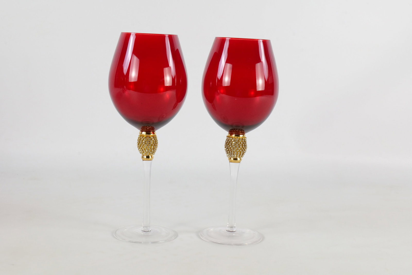 8 Elegant Ruby Wine Glasses - 5