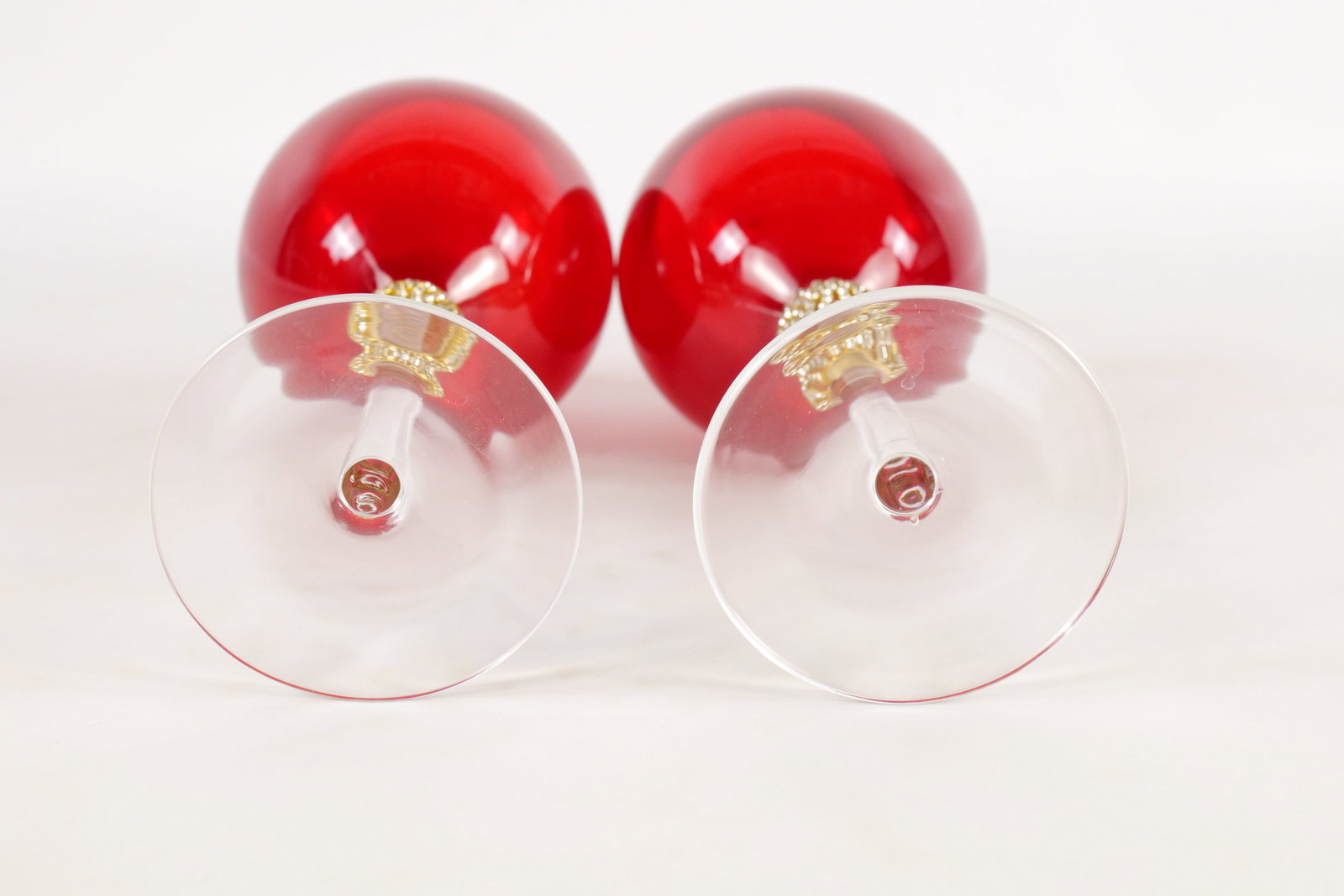8 Elegant Ruby Wine Glasses - 7