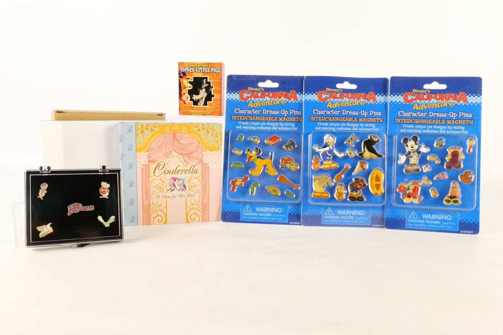 Lot of Disney Pins (1 of 14)