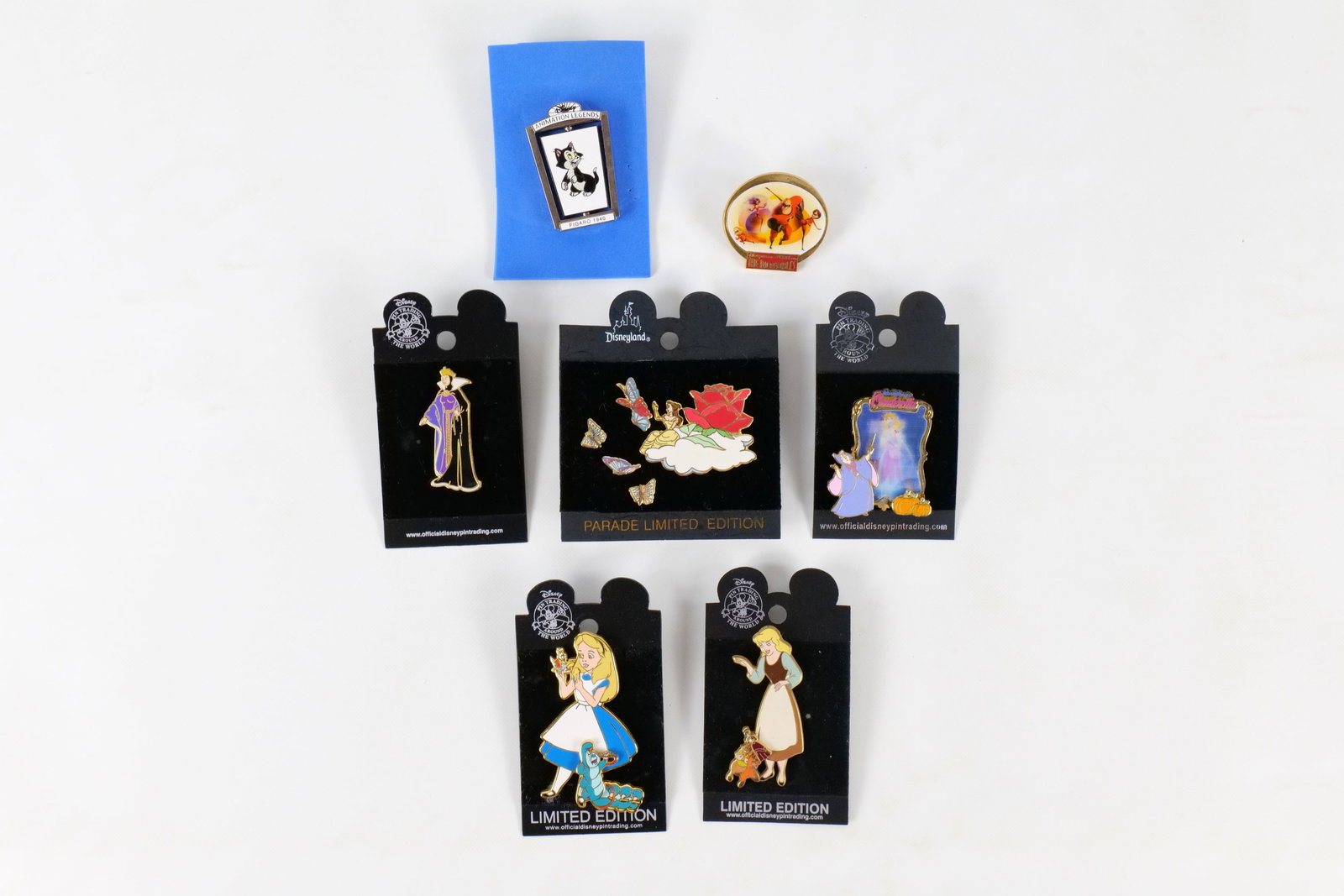 Lot of 7 Vintage and Limited Edition Disney Character Pins: Lot of 7 Vintage and Limited Edition Disney Character Pins. Including Disneyland Parade Limited Edition with Belle Rose Float and Butterflies, Cinderella in Rags with Gus and Jaq Limited Edition, Alic