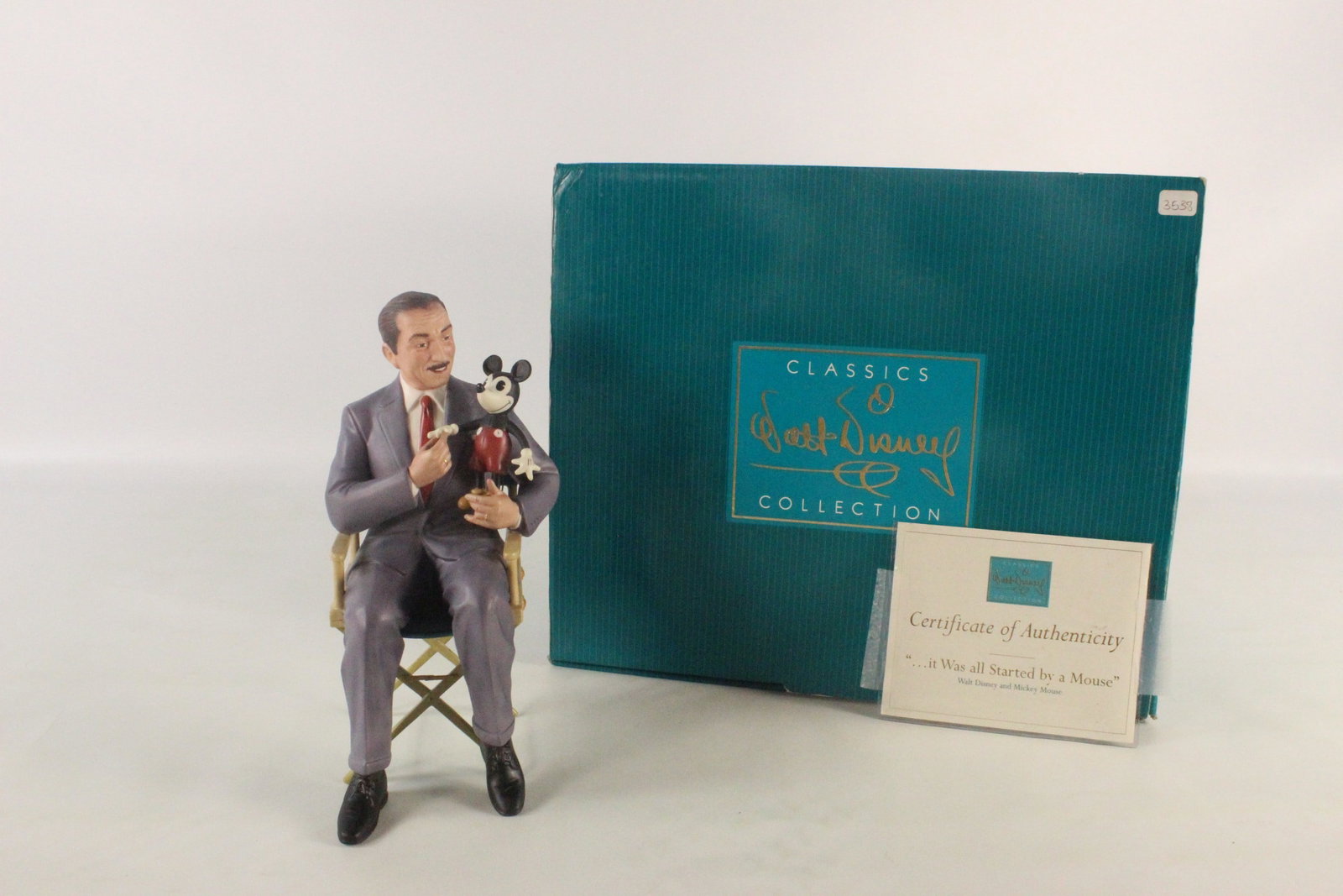 WDCC "It Was all Started by a Mouse" Walt and Mickey Figurine (1 of 10)