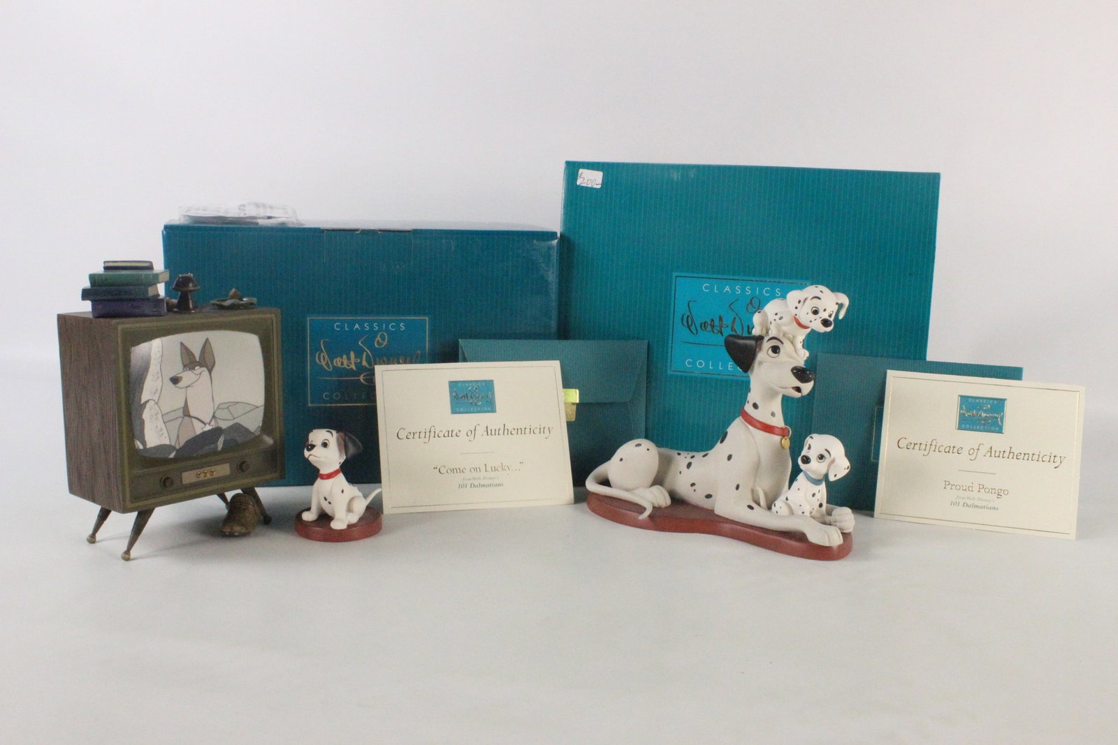 Lot of 2 WDCC 101 Dalmatians Figurines (1 of 18)