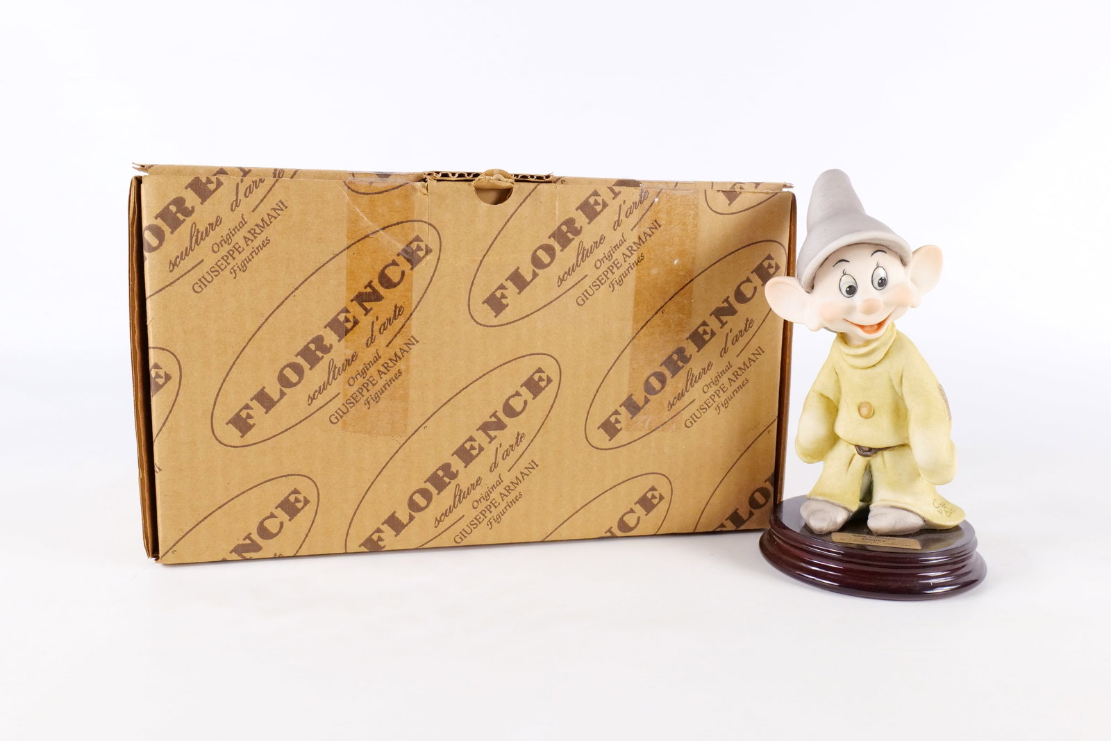 Disney Armani Dopey Dwarf Figurine (1 of 11)
