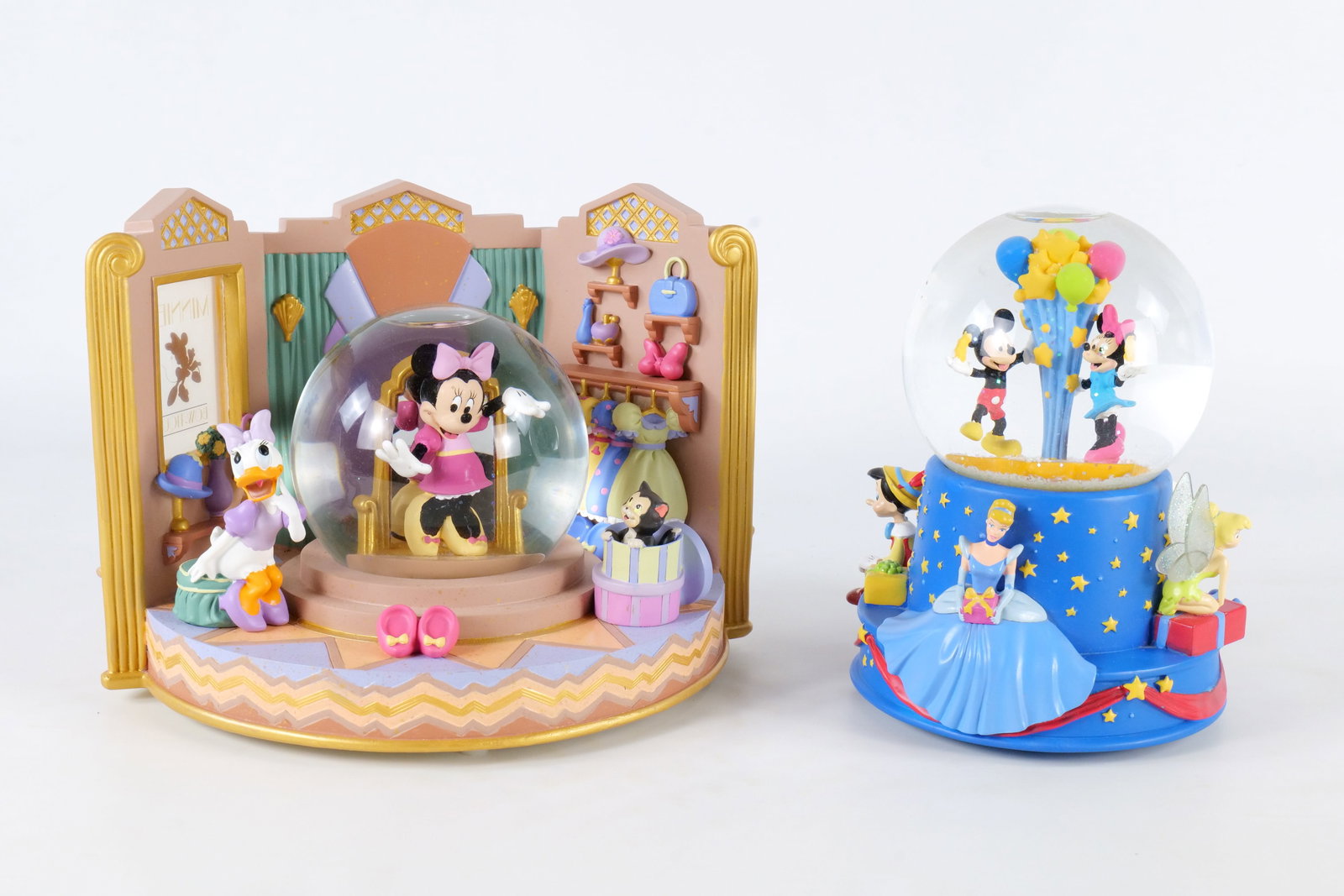 Lot of 2 Disney Snow Globes (1 of 14)