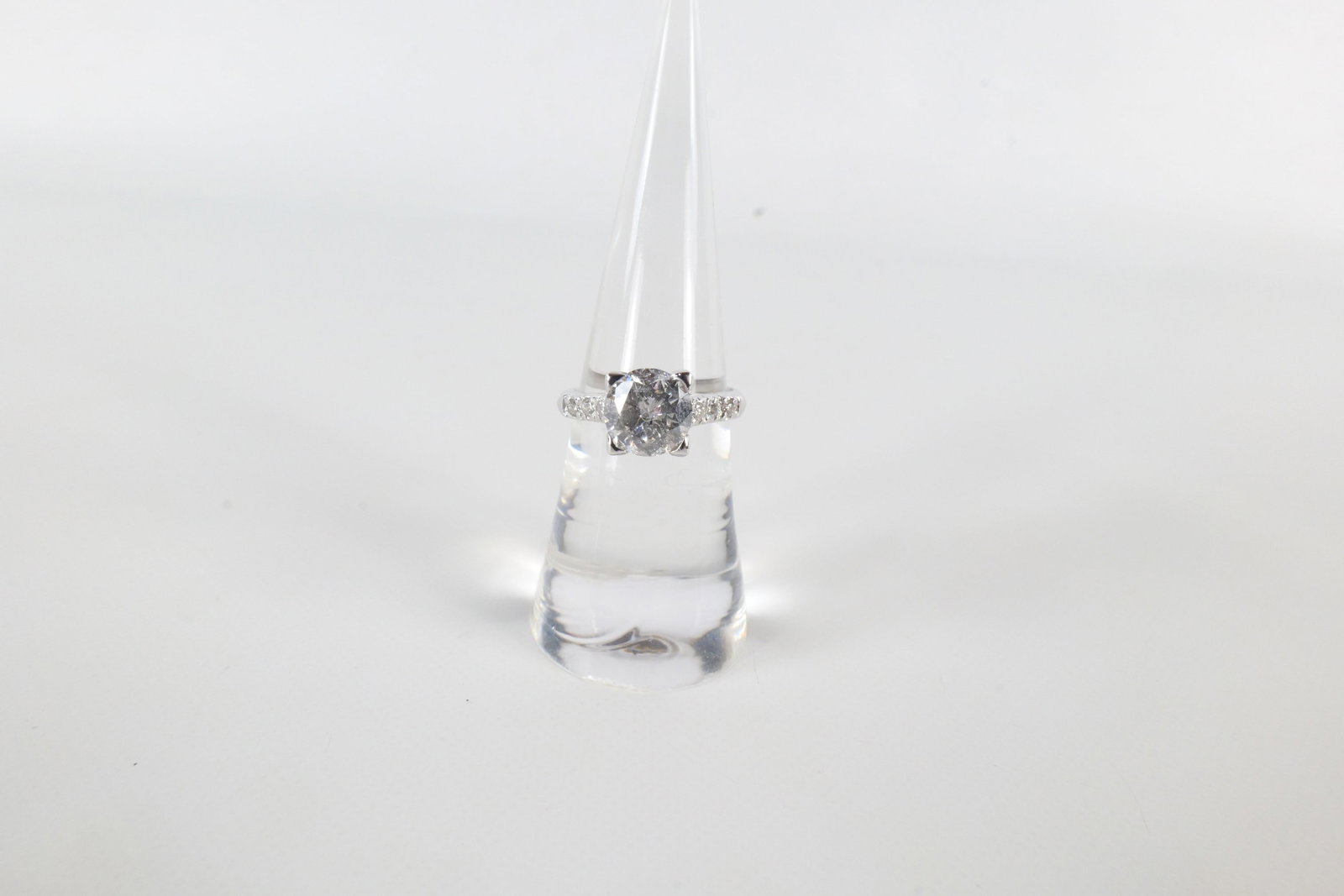 Platinum Diamond Ring - 2