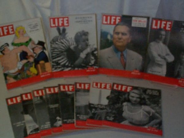 Life Magazine 1952 lot of 12, lot includes: Mar 31,: Life Magazine 1952 lot of 12, lot includes: Mar 31, Al Capp; Apr 14; Apr 21, Tito Speaks; Apr 28, Young Ike; May 5, Diana Lynn; May 12, Matthew B. Ridgway; May 19, Kerima; May 26, Stewart Granger, Box