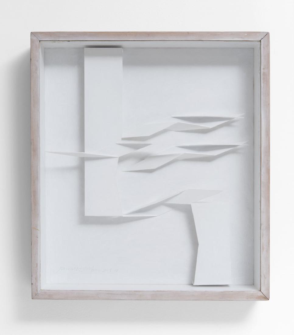 E. Ramirez Villamizar,relieve en carton, 1991: Sin título, 1991. Eduardo Ramirez Villamizar (Colombia, 1922 - 2004). Escultura en relieve en cartón, edición 3 de 35. Imagen /sight: 53.5 x 47 cm (21 x 18.5 in). Firmada y fechad