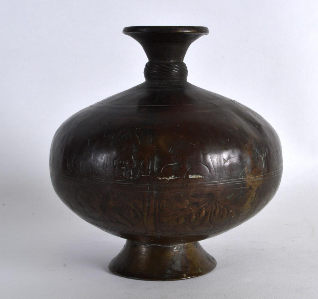 AN 18TH/19TH CENTURY ISLAMIC BULBOUS BRONZE VASE: AN 18TH/19TH CENTURY ISLAMIC BULBOUS BRONZE VASE faintly decorated with figures within interiors. 6.25ins high.