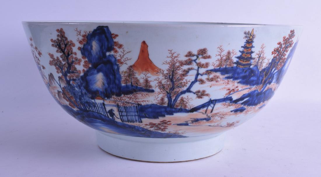 A VERY LARGE 18TH CENTURY CHINESE EXPORT IMARI (1 of 4)