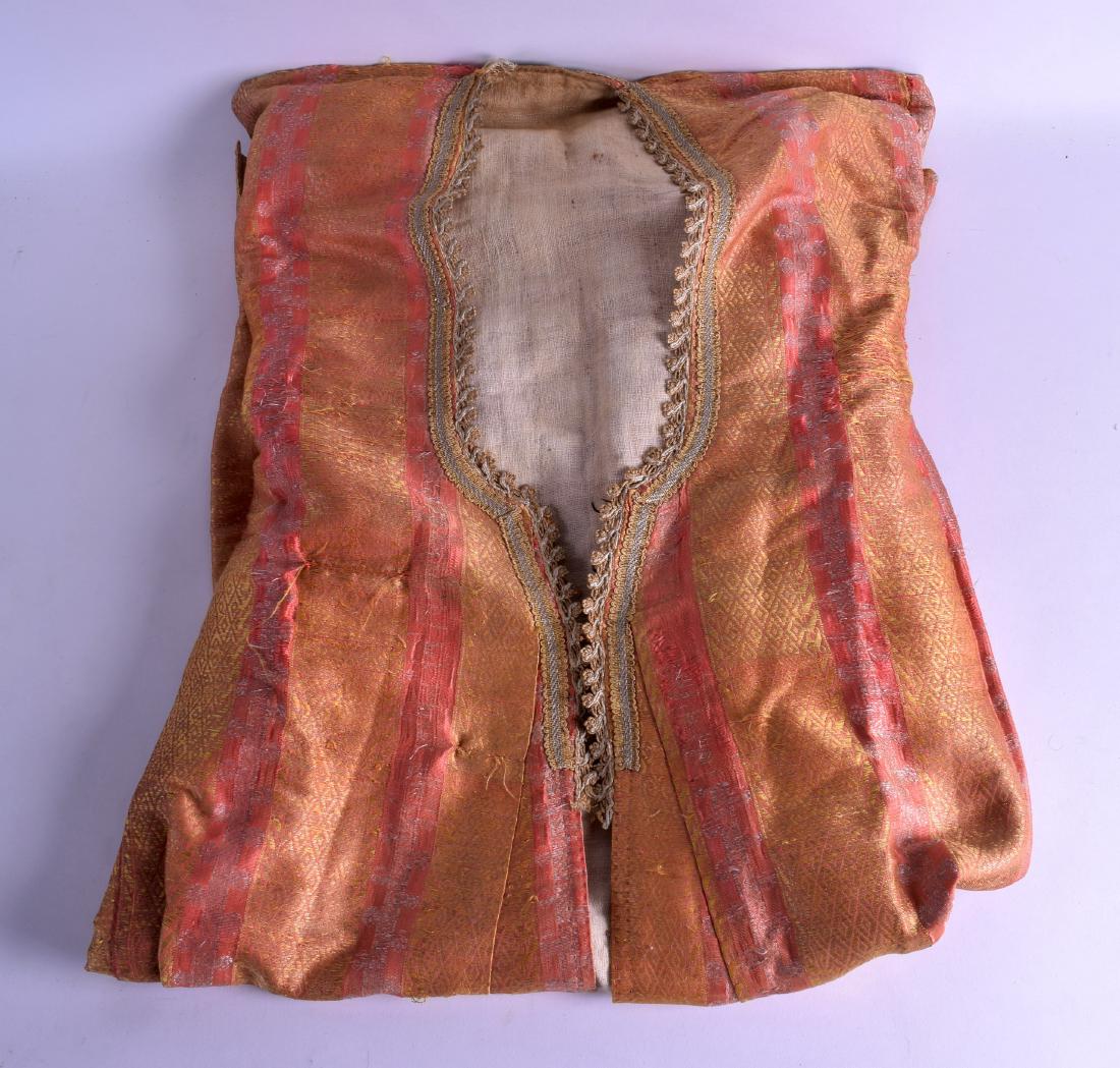 A RARE 18TH/19TH CENTURY MIDDLE EASTERN SILK ROBE (1 of 2)