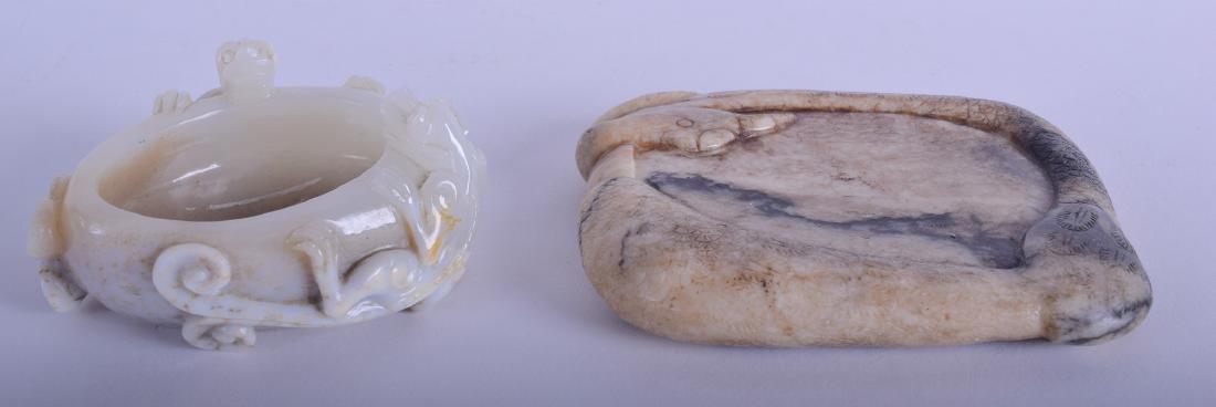 AN UNUSUAL CHINESE QING DYNASTY CARVED MUTTON JADE (1 of 8)