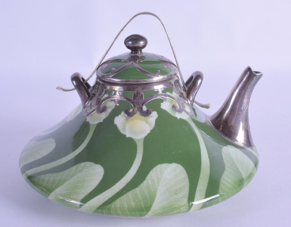 A RARE JAPANESE MEIJI PERIOD ART NOUVEAU TEAPOT AND (1 of 3)