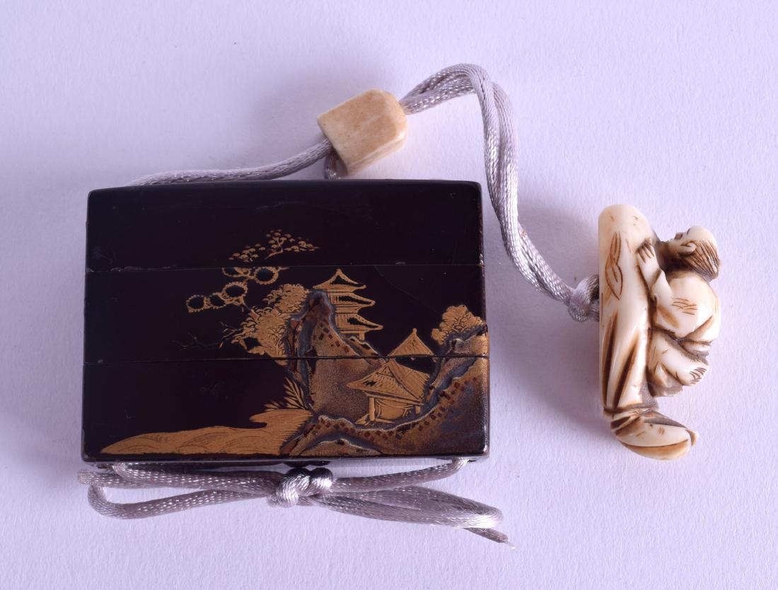 A LATE 19TH CENTURY JAPANESE MEIJI PERIOD BLACK (1 of 2)