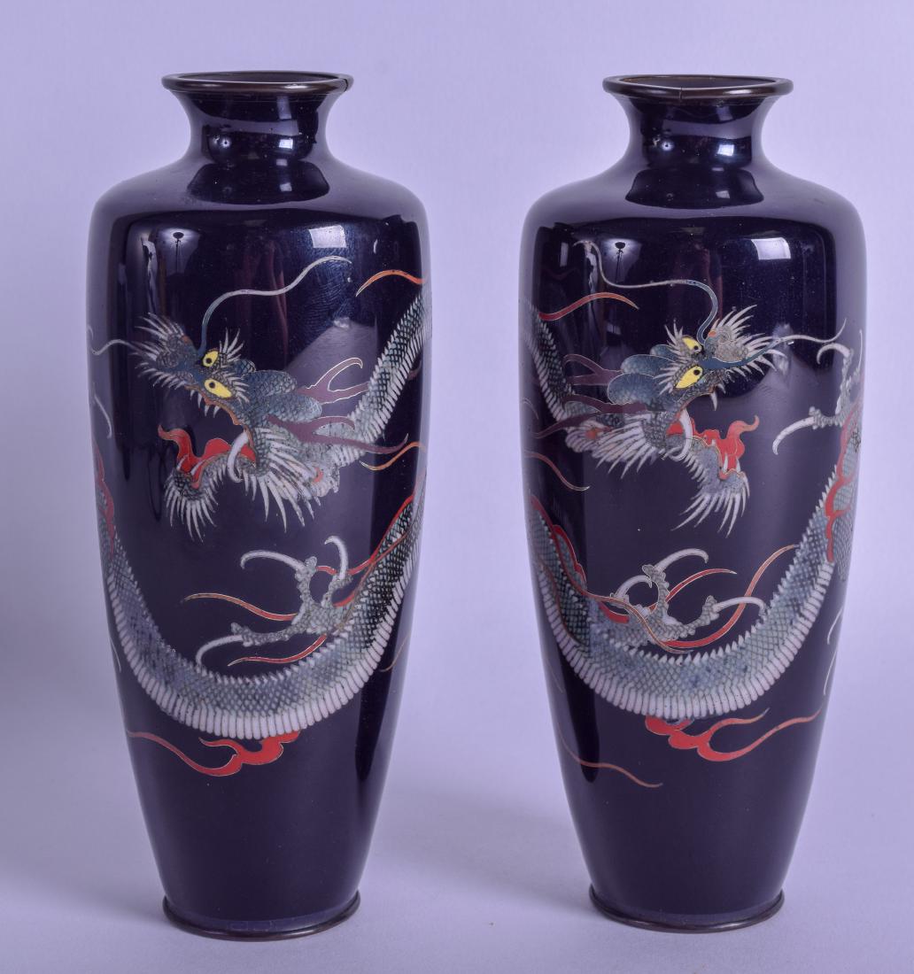 A PAIR OF LATE 19TH CENTURY JAPANESE MEIJI PERIOD (1 of 2)